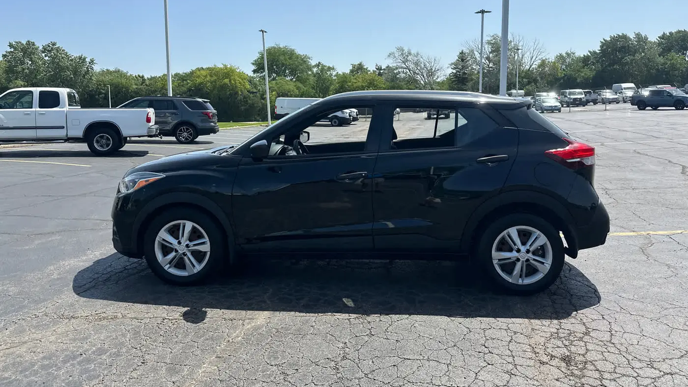 2018 Nissan Kicks S