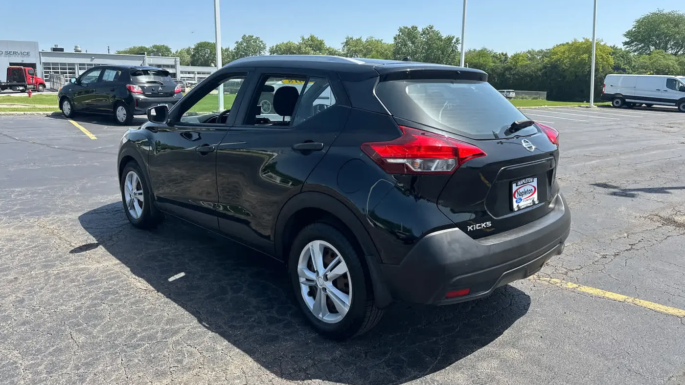 2018 Nissan Kicks S