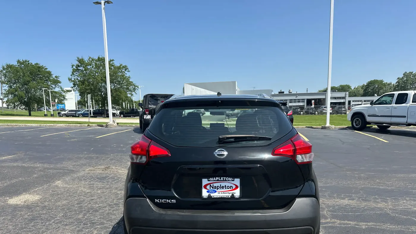 2018 Nissan Kicks S