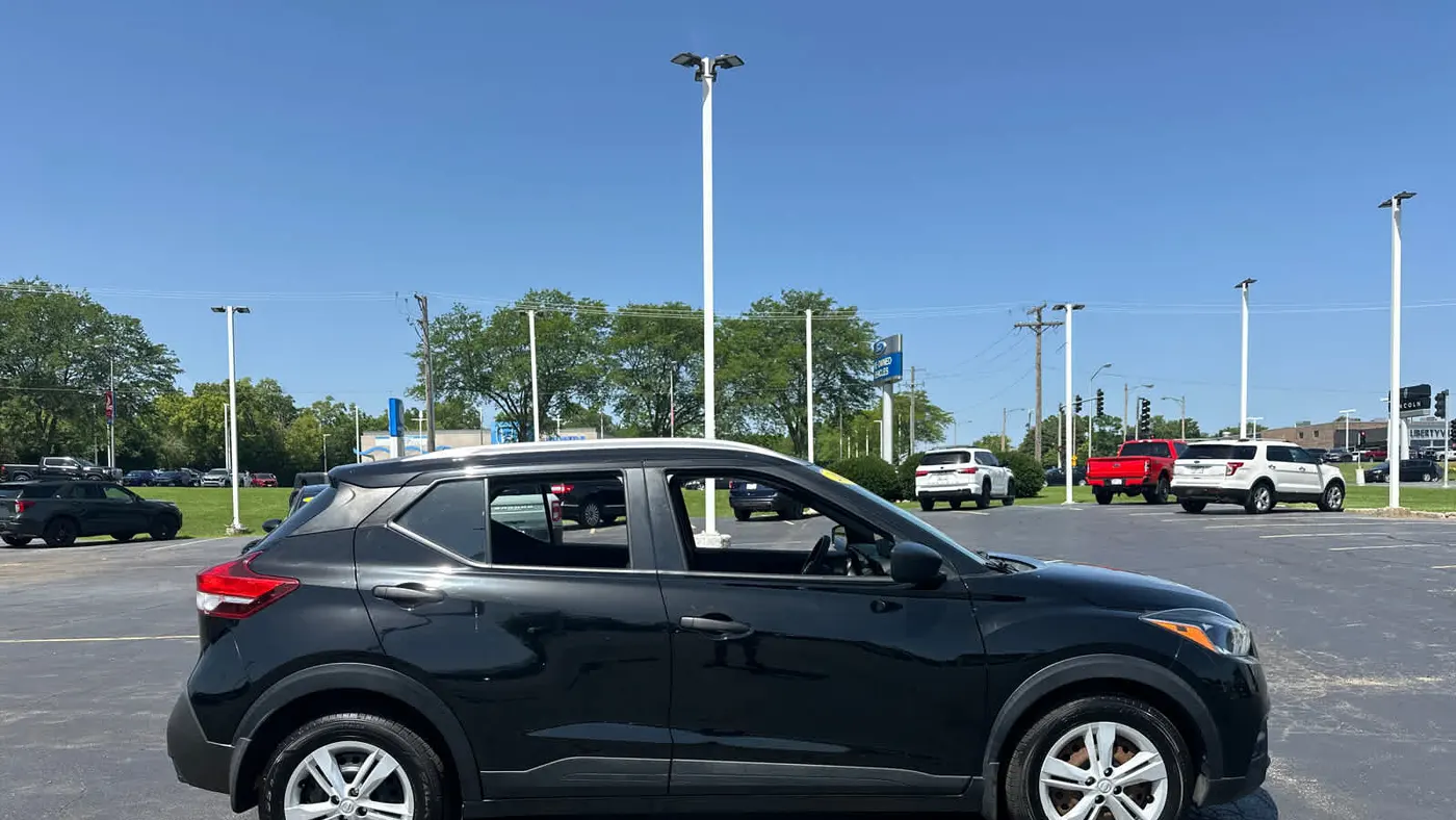 2018 Nissan Kicks S