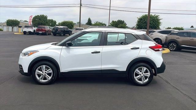2019 Nissan Kicks S