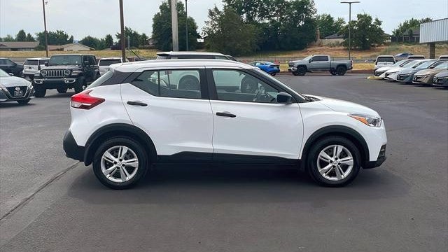 2019 Nissan Kicks S