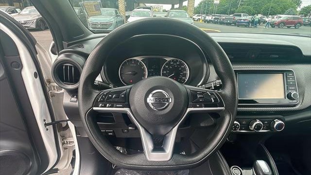 2019 Nissan Kicks S