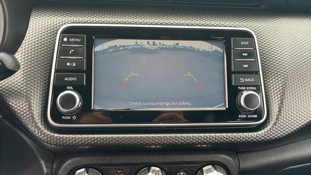 2019 Nissan Kicks S