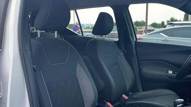 2019 Nissan Kicks S