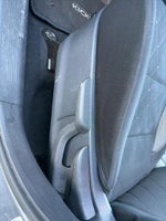 2018 Kicks Thumbnail 18