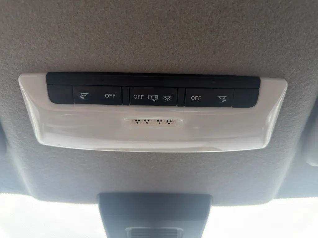 2023 Nissan Kicks - $19,995