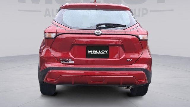 2023 Nissan Kicks SV