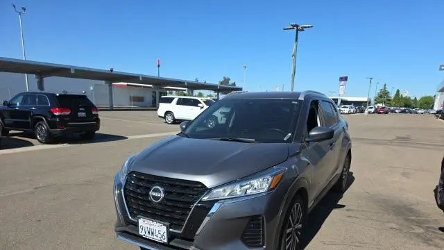 2024 Nissan Kicks SV