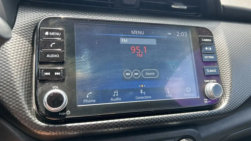 2024 Nissan Kicks SV