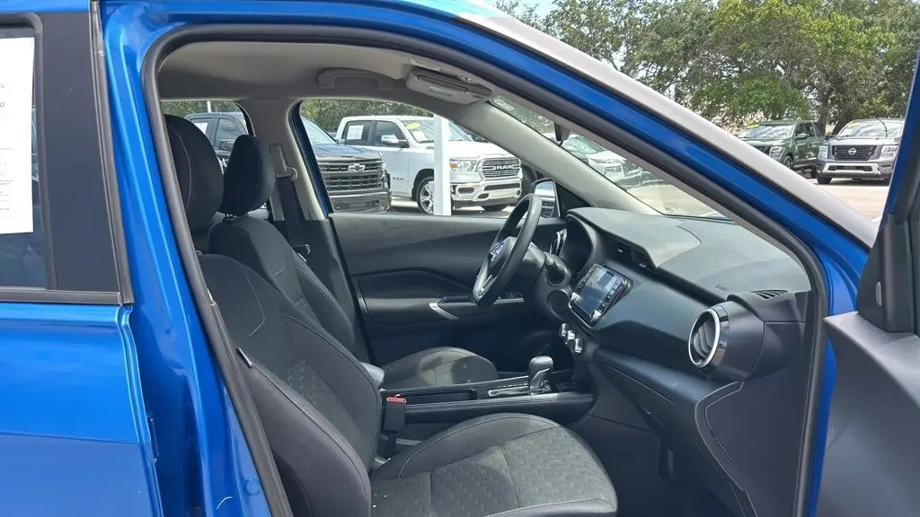 2024 Nissan Kicks SV