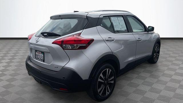 2020 Nissan Kicks SV