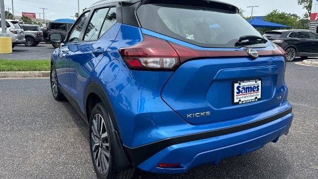 2024 Nissan Kicks SV