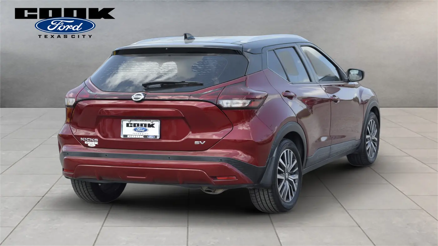 2021 Nissan Kicks SV