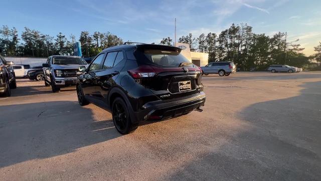 2022 Nissan Kicks SV