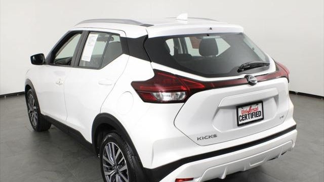 2023 Nissan Kicks SV