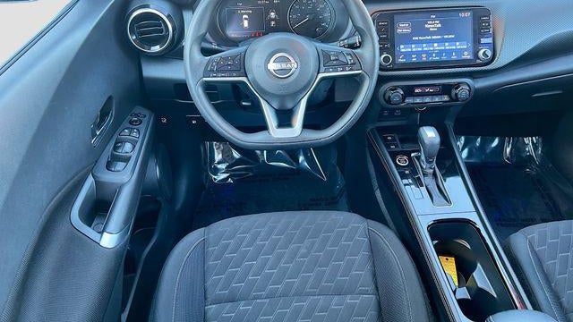 2022 Nissan Kicks SV