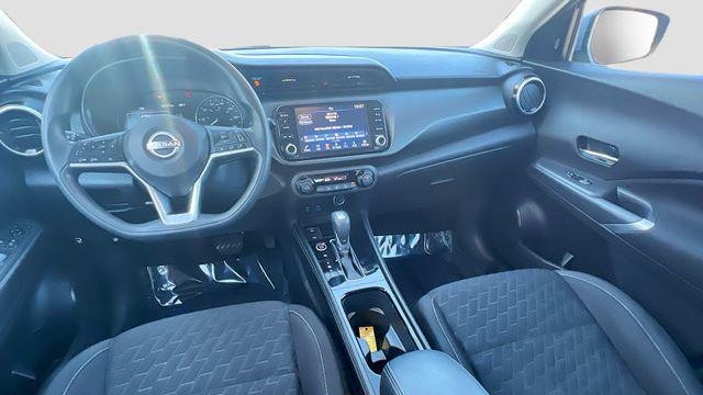 2022 Nissan Kicks SV