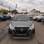 2021 Kicks Thumbnail 2