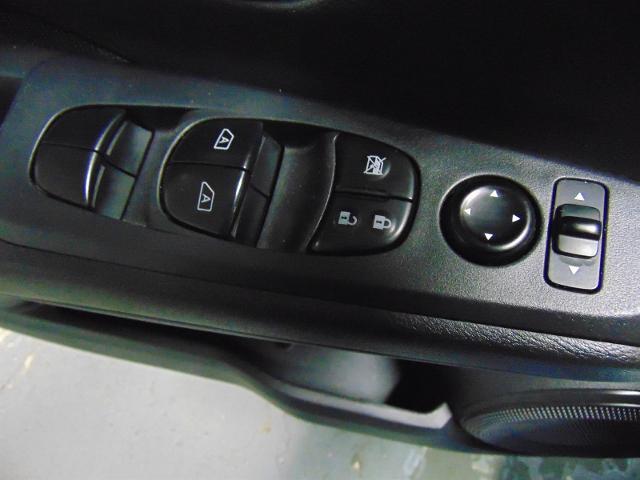 2023 Nissan Kicks - $18,653