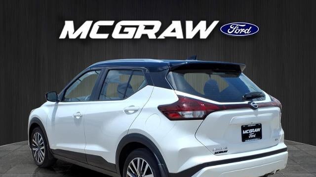 2022 Nissan Kicks SV