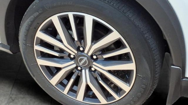 2022 Nissan Kicks SV
