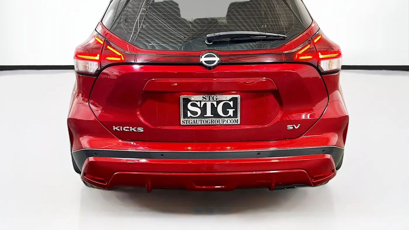 2023 Nissan Kicks SV