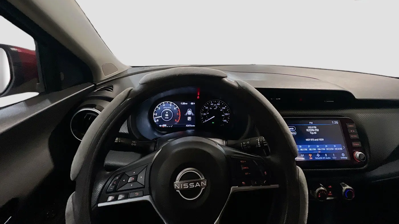 2023 Nissan Kicks SV