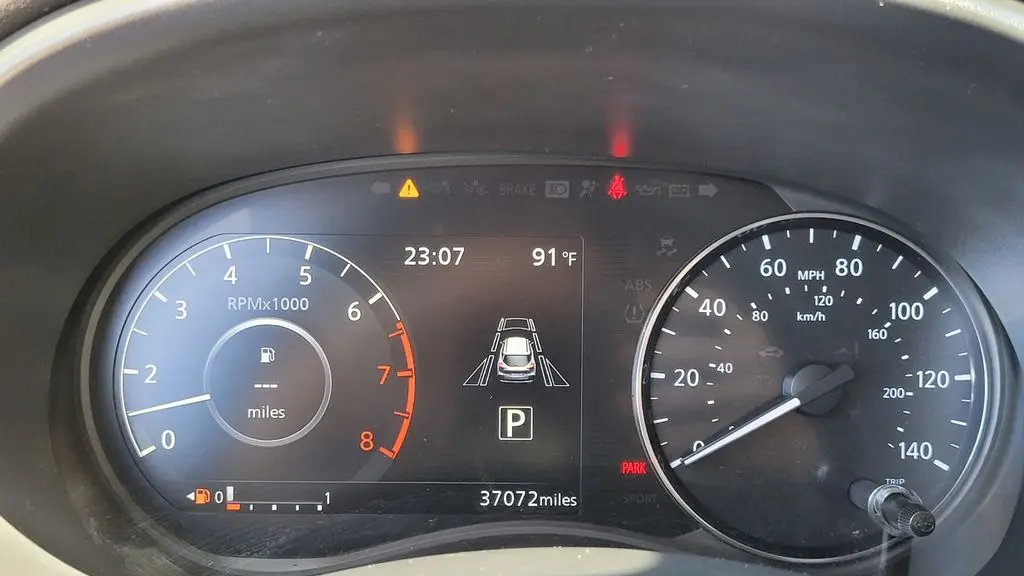 2023 Nissan Kicks SV