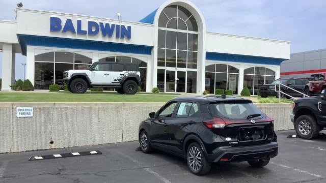 2021 Nissan Kicks SV