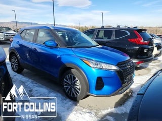 2023 Nissan Kicks with Electric Blue Metallic Exterior