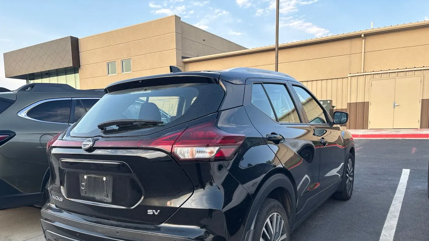 2023 Nissan Kicks SV