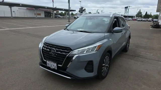 2021 Nissan Kicks SV