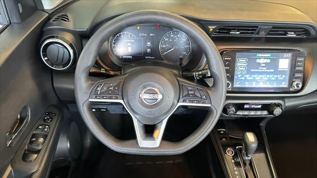 2022 Nissan Kicks SV
