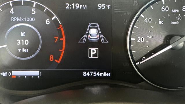 2022 Nissan Kicks SV