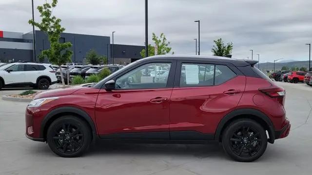2024 Nissan Kicks SV