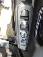 2024 Kicks Thumbnail 17