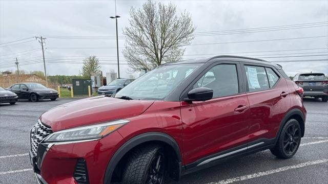 2021 Nissan Kicks SR