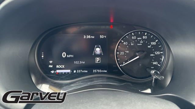 2021 Nissan Kicks SR