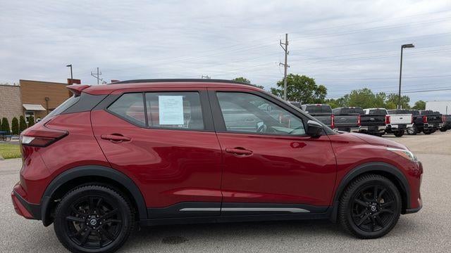 2021 Nissan Kicks SR
