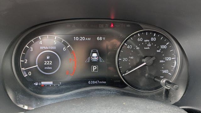 2021 Nissan Kicks SR