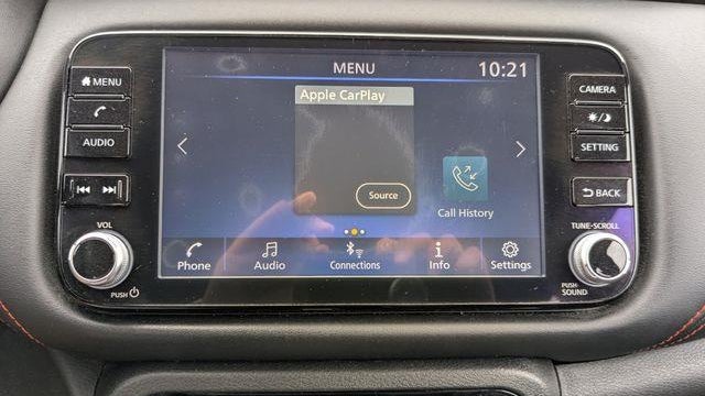 2021 Nissan Kicks SR