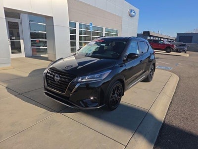 Photo of a 2023 Nissan Kicks SR 4DR Crossover for sale