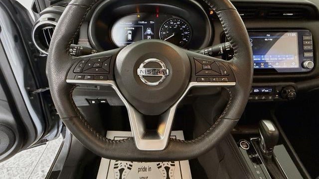 2021 Nissan Kicks SR