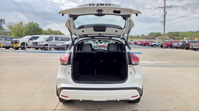 2023 Nissan Kicks - $17,101