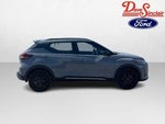 2024 Kicks Thumbnail 5