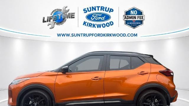 2023 Nissan Kicks SR