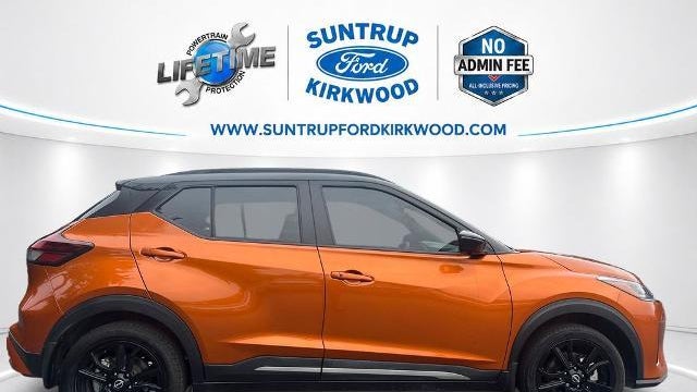 2023 Nissan Kicks SR