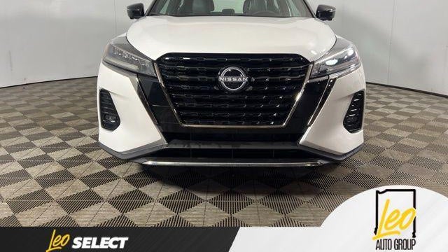 2023 Nissan Kicks SR