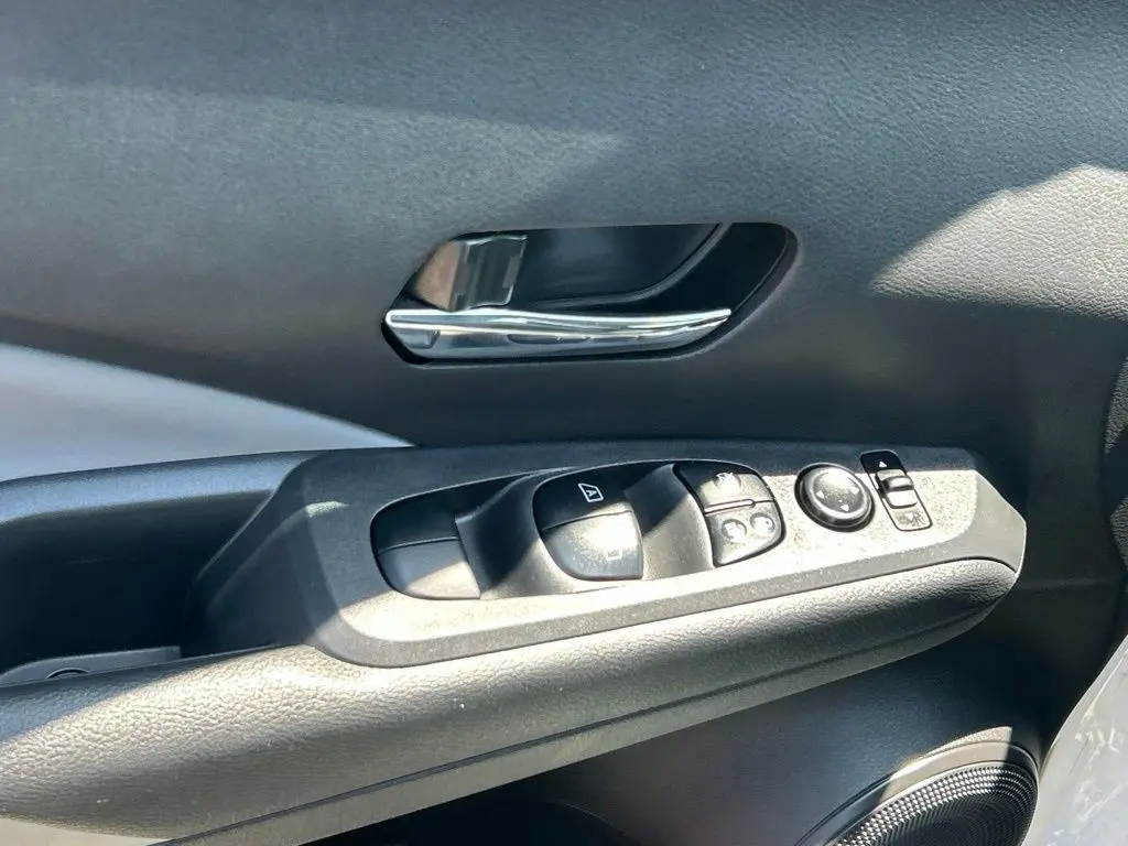 2024 Nissan Kicks - $21,176